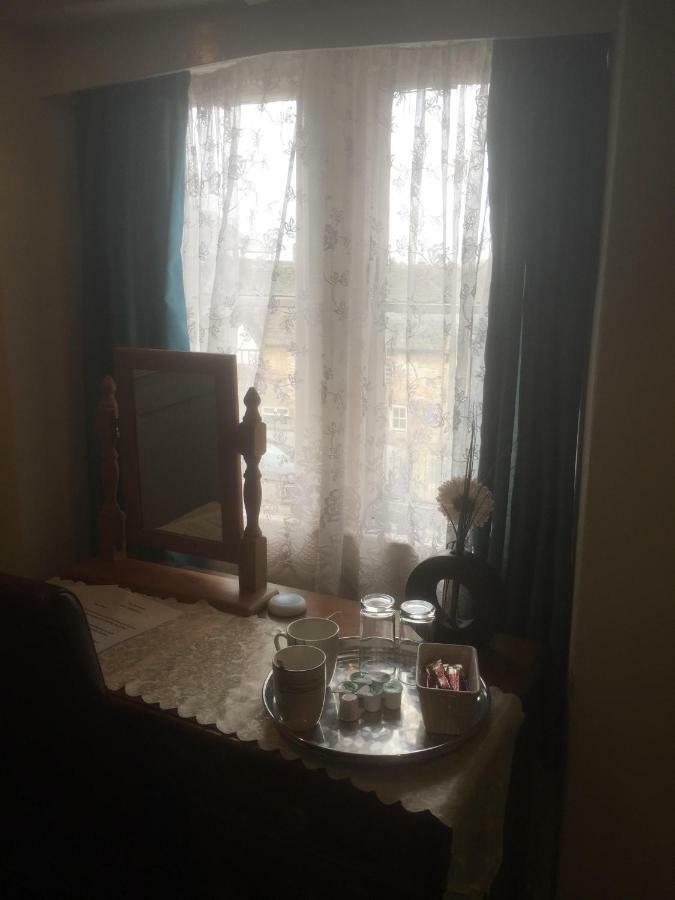The Bear Hotel Chippenham  Luaran gambar